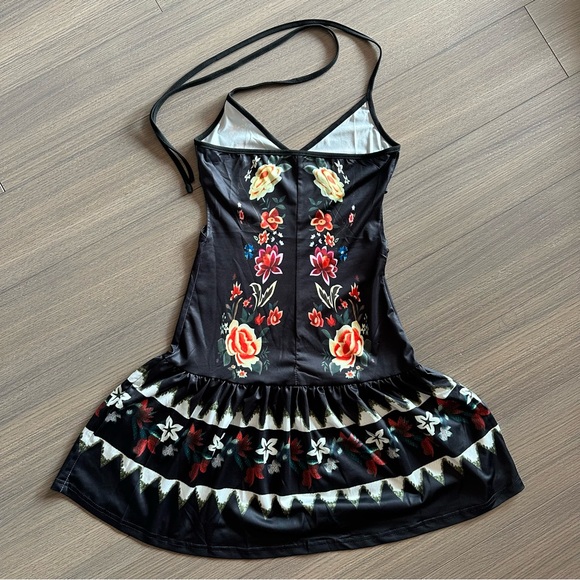 SHEIN Floral Print Tie Backless Ruffle Hem Halter Dress - Picture 6 of 7